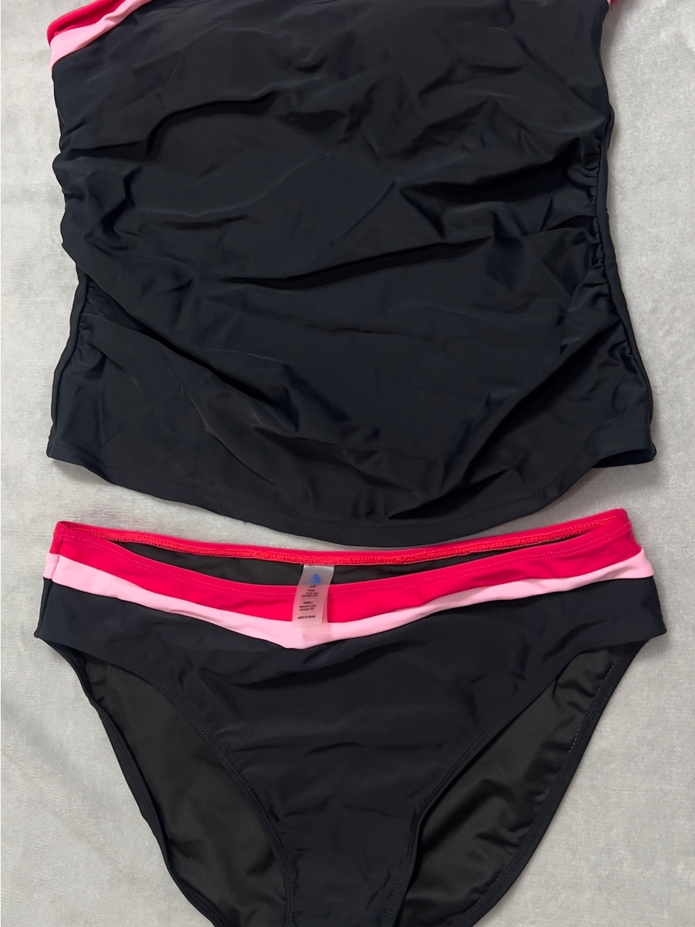 Amazon Women's Black Bikini Set with Hot Pink and Light Pink Bands - Picture 5 of 9